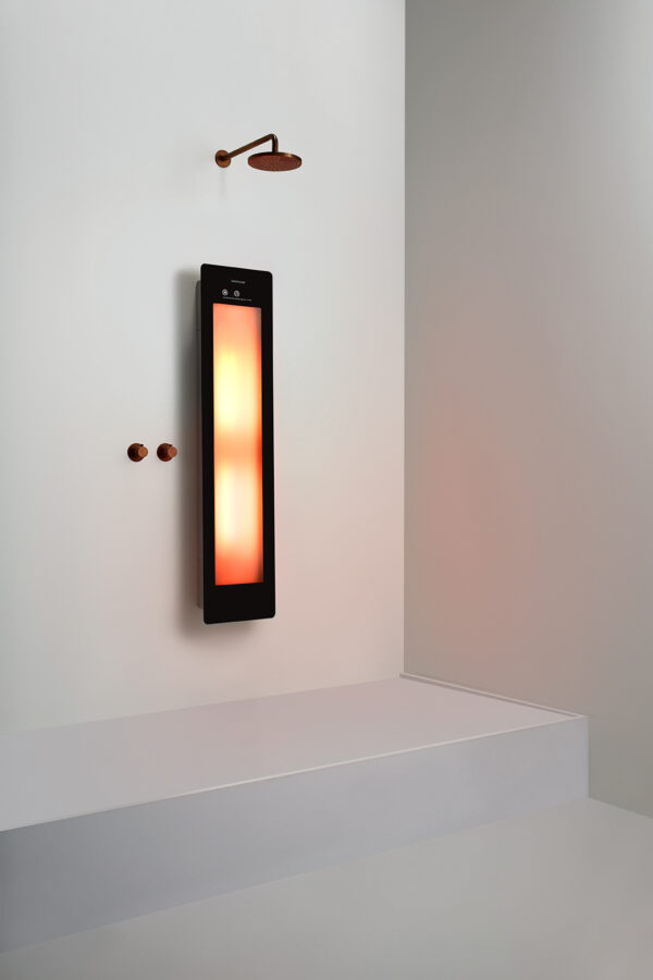 Sunshower Medium One Black - H 140 x B 33 x D 12 cm - Opbouw vlak