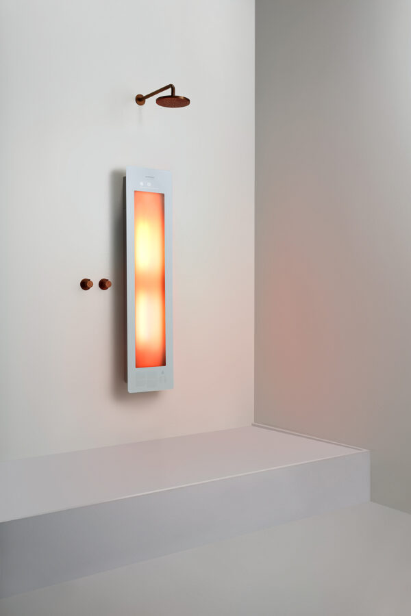 Sunshower Medium Plus White - H 140 x B 33 x D 12 cm - Opbouw vlak